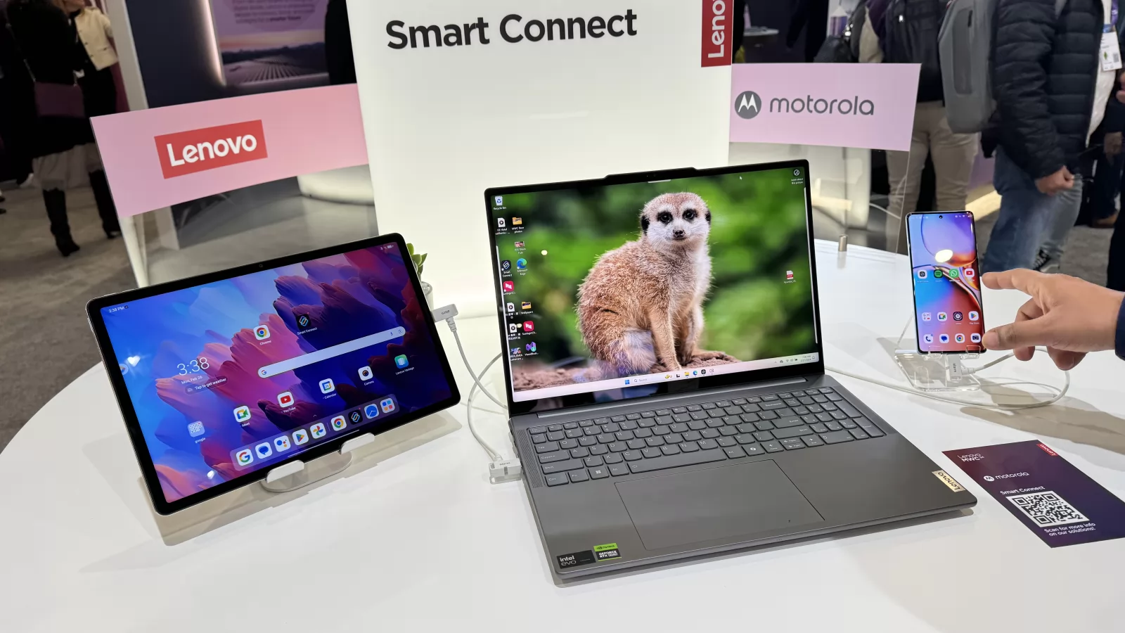 MWC 2024: Ce este Lenovo Smart Connect şi de ce este următorul pas după ReadyFor (Video)