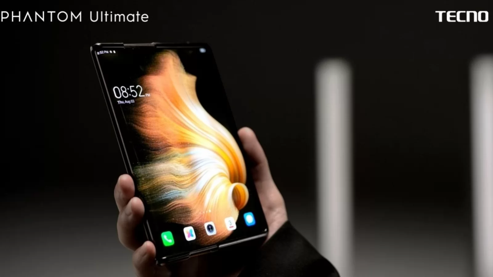 MWC 2024: Tecno prezintă Phantom Ultimate - Prototip funcțional de smartphone rulabil, cu deschidere în 1.3 secunde