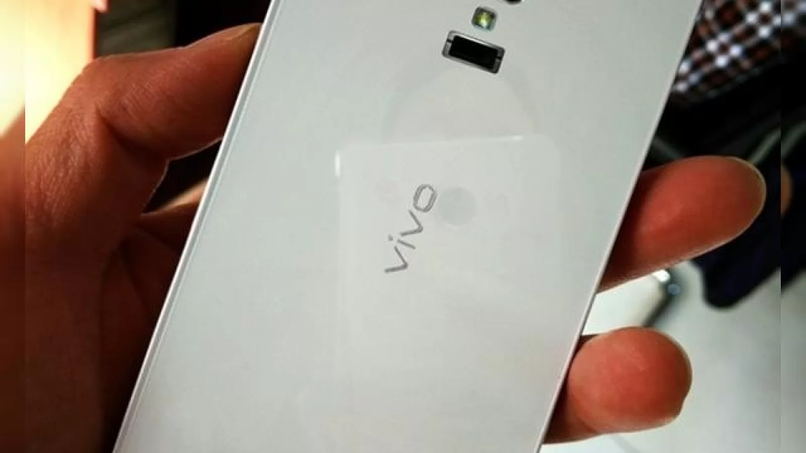 Phablet-ul Vivo Xplay 5S se afișează În imagini live; acesta aduce și un scanner pentru amprente