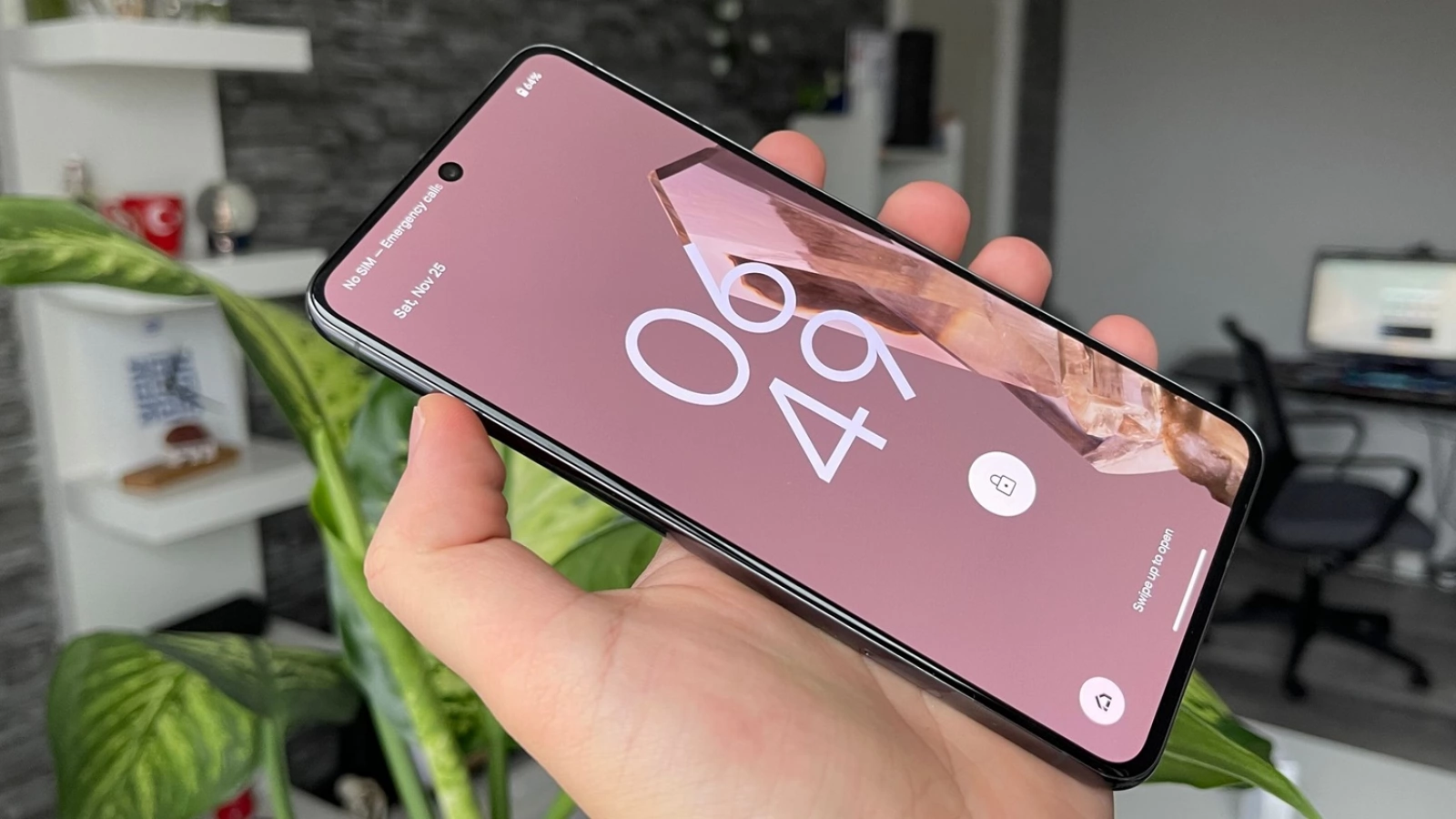 Google Pixel 8 / 8 Pro redă acum semnal video via USB-C; Pregătește compania un mod desktop special?