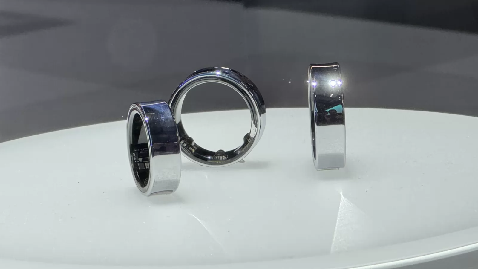 Samsung Galaxy Ring va fi pus la vânzare spre finalul lunii iulie, însă funcționalitatea sa va fi limitată