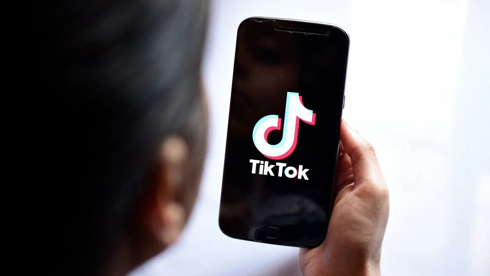 Iată lista țărilor care au interzis TikTok și motivele care au dus la blocarea aplicației la nivel național; Urmează și România?