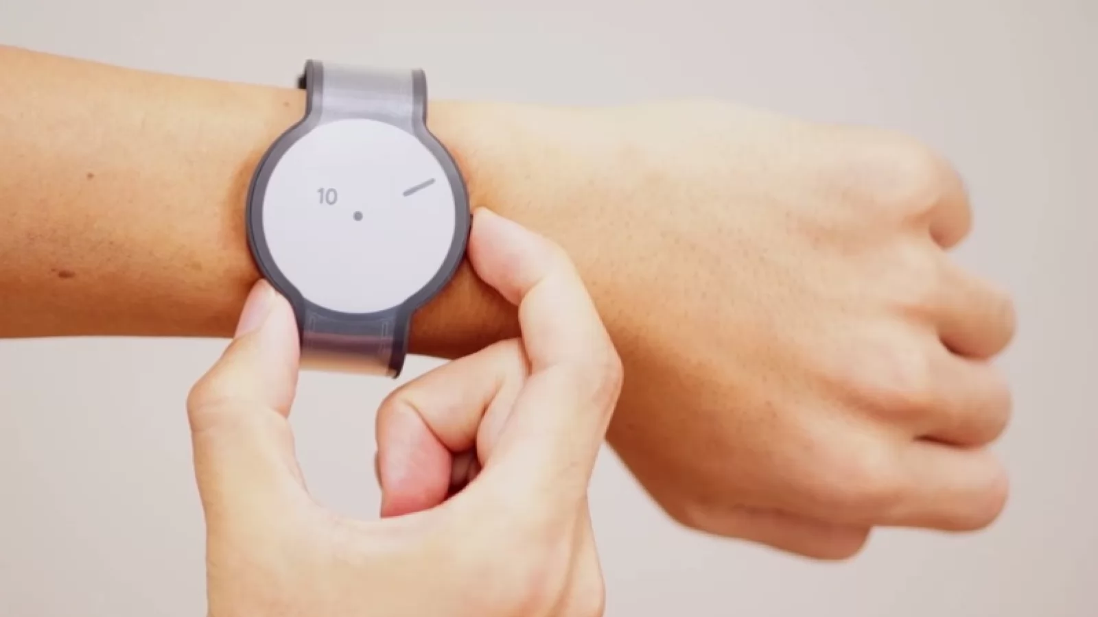 Sony e În spatele misteriosului proiect FES Watch, un ceas fabricat din e-paper (Video)