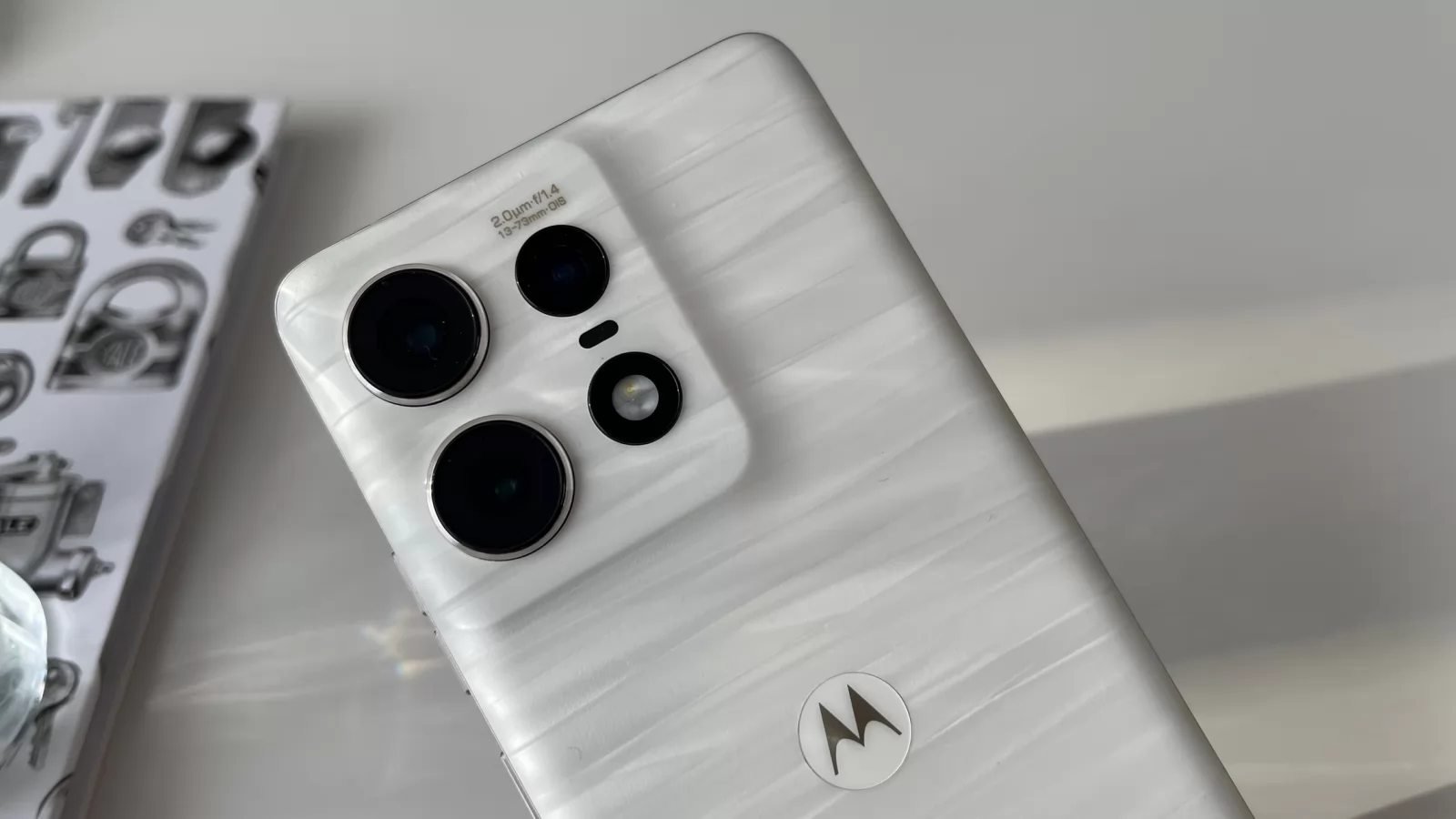 Motorola Edge 50 Pro: Rezultate benchmark peste Galaxy A55, Honor 90 și alte modele mid-range noi, dar sub predecesor