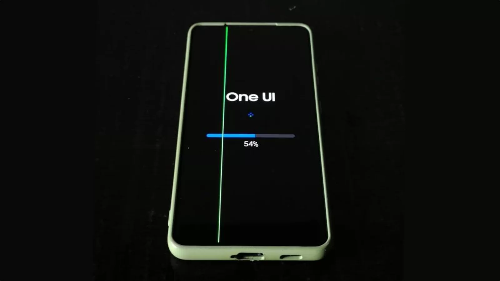 Samsung începe să înlocuiască gratuit display-urile unităților Galaxy S și Galaxy Note afectate de dungi verzi