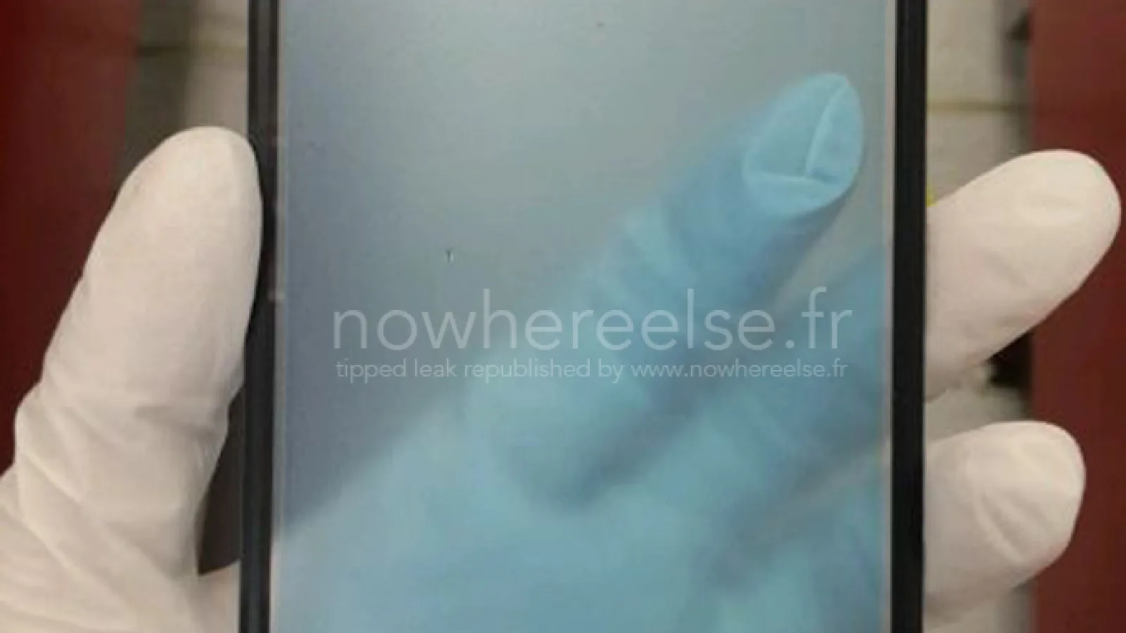 Panoul ecranului de pe HTC Hima/ HTC One 2015 ajunge pe web, măsoară 5.2 inch În diagonală
