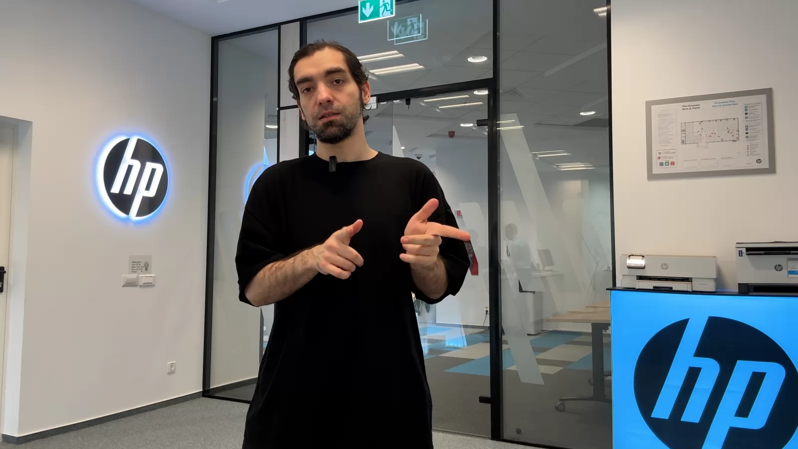 Am pus mâna pe șase dintre cele mai utile și ușor de folosit imprimante HP ale momentului, compatibile cu sistemul HP+ și cu aplicația HP Smart (Video)