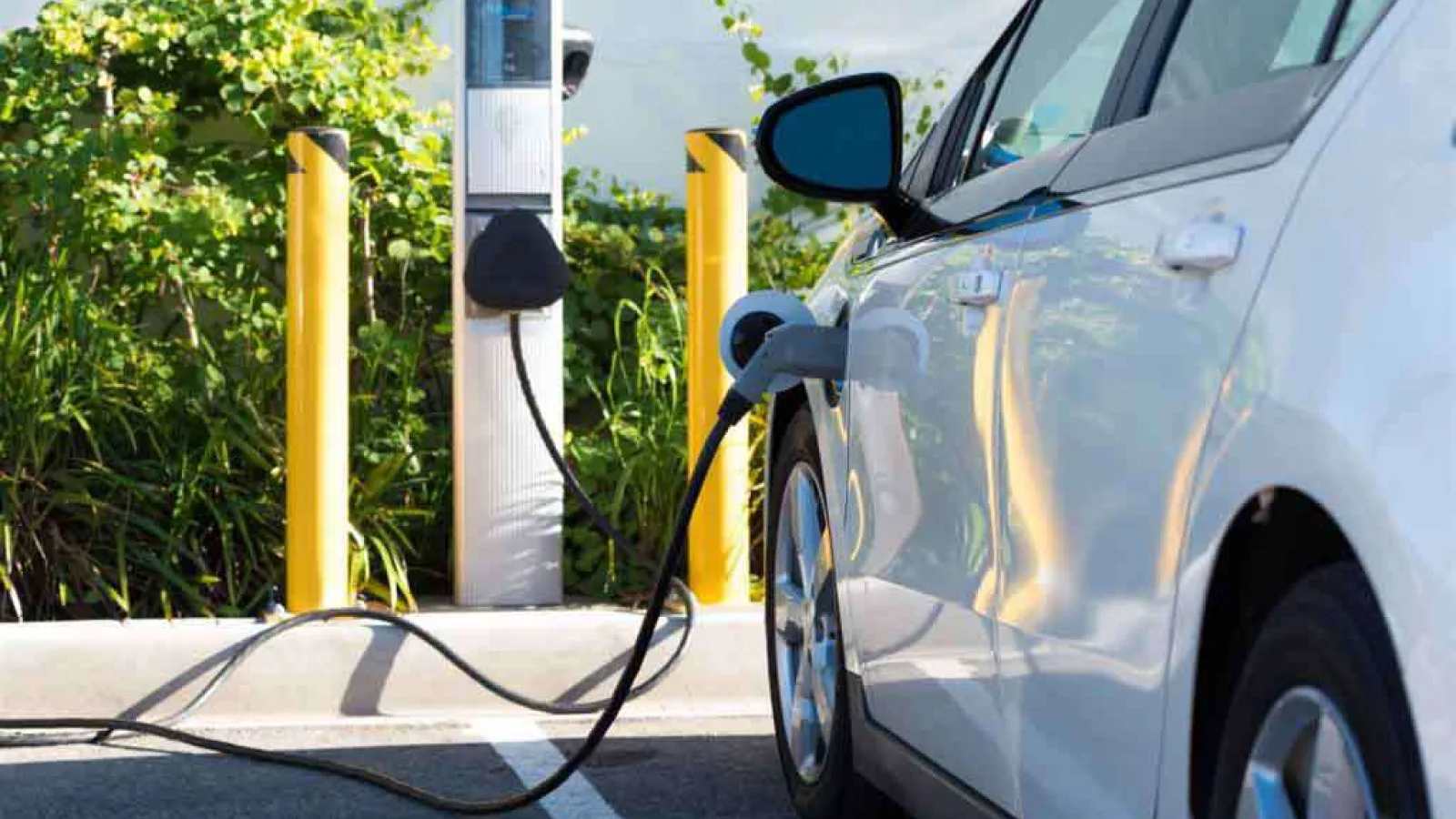 Câte puncte de încărcare pentru maşini electrice avem în România de fapt?