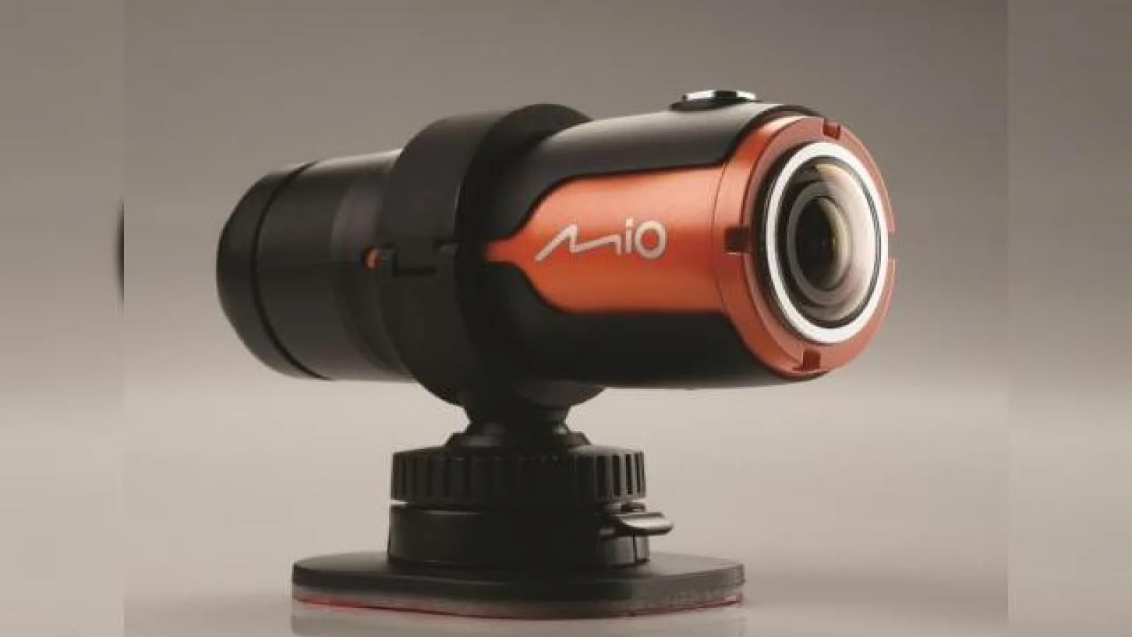 Mio Technology lansează În România ceasul inteligent Magellan Echo și camera video de acțiune MiVue M350