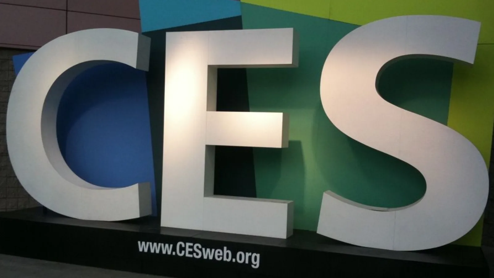 Iată evenimentele de presă programate pentru CES 2015 În ordine cronologică!