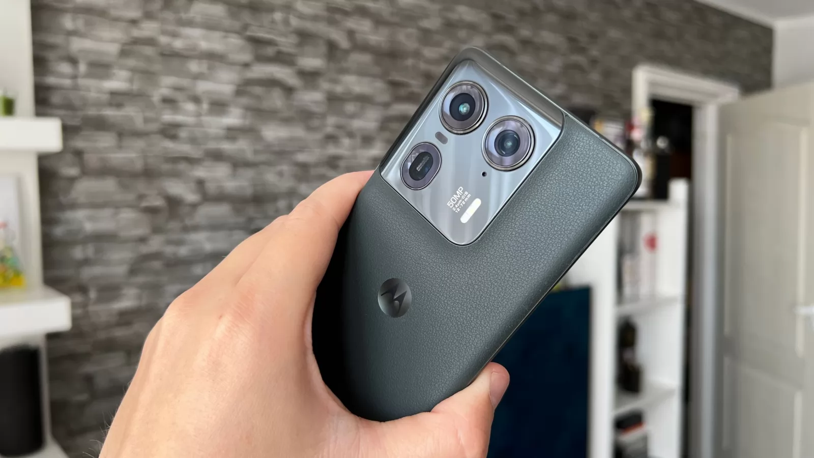 Motorola edge 50 Ultra review detaliat în limba română (Evaluare Mobilissimo)
