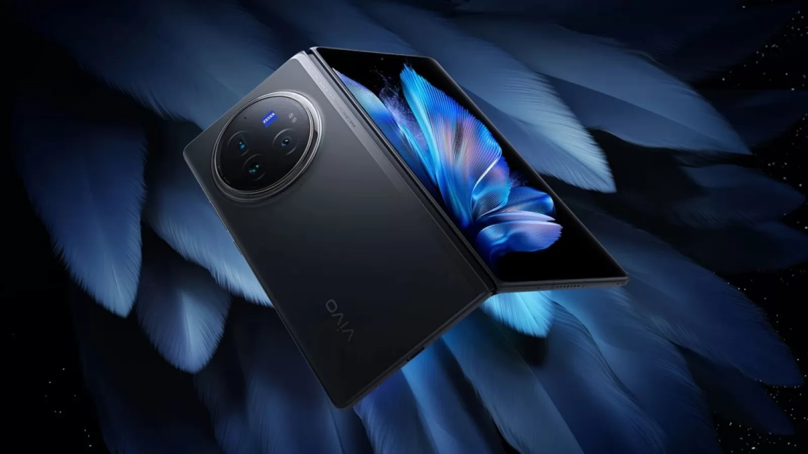 vivo X Fold 3 Pro lansat global: telefon pliabil cu baterie mare, certificare IP, ecran intern de peste 8 inch