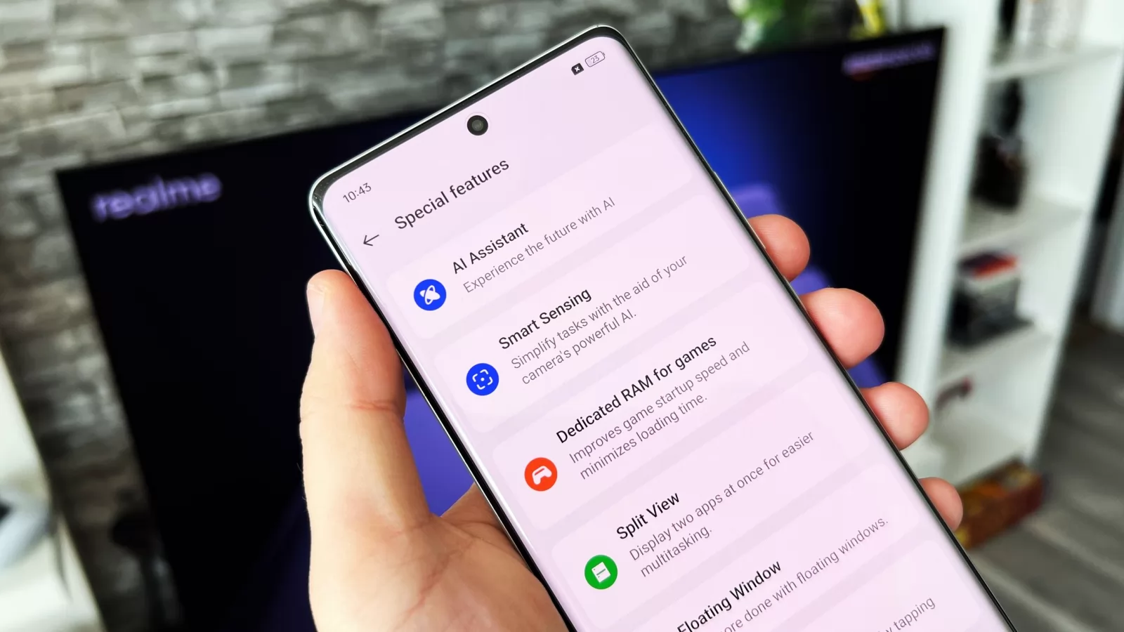 Realme GT 6: realme UI 5.0 aduce extra funcții AI, control prin gesturi în aer