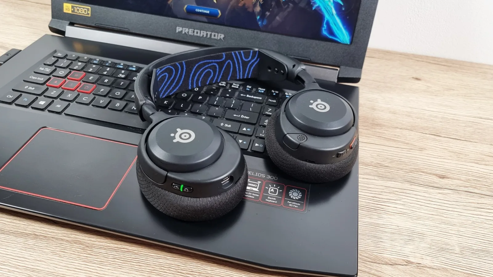 Am testat Steelseries Arctis Nova 5P: Căști wireless over-ear pentru gameri, ce aduc peste 100 de moduri de sunet + o aplicație intuitivă pentru control facil