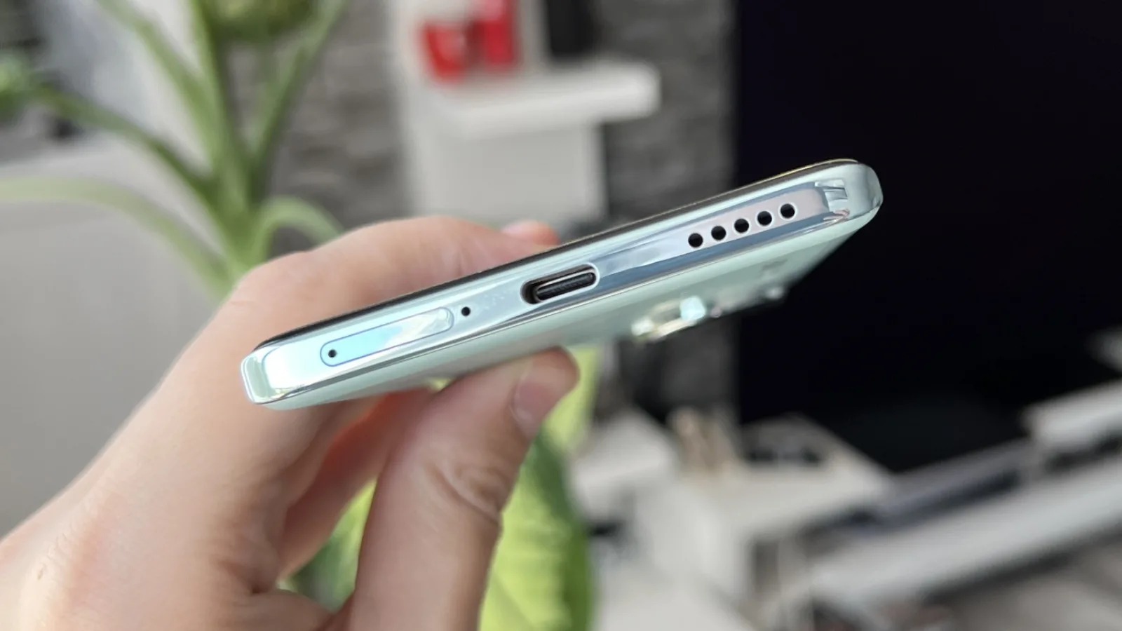 HONOR 200 Pro: Baterie mai pregătită pentru filme, decât pentru jocuri