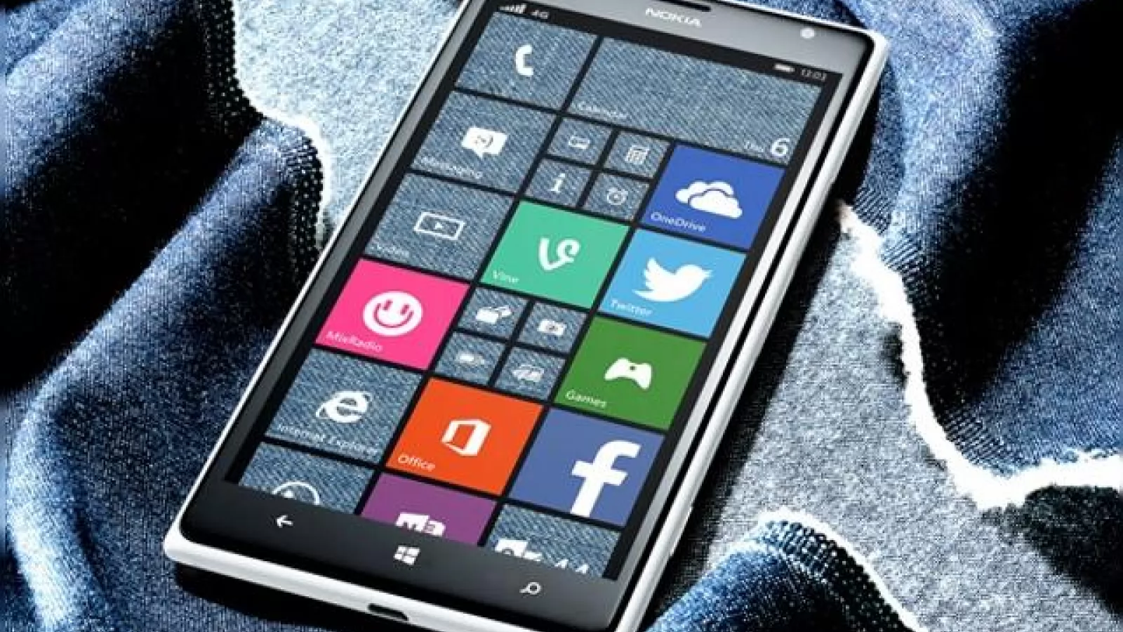 Microsoft e gata să reia actualizarea Lumia Denim pe terminalele compatibile (Video)