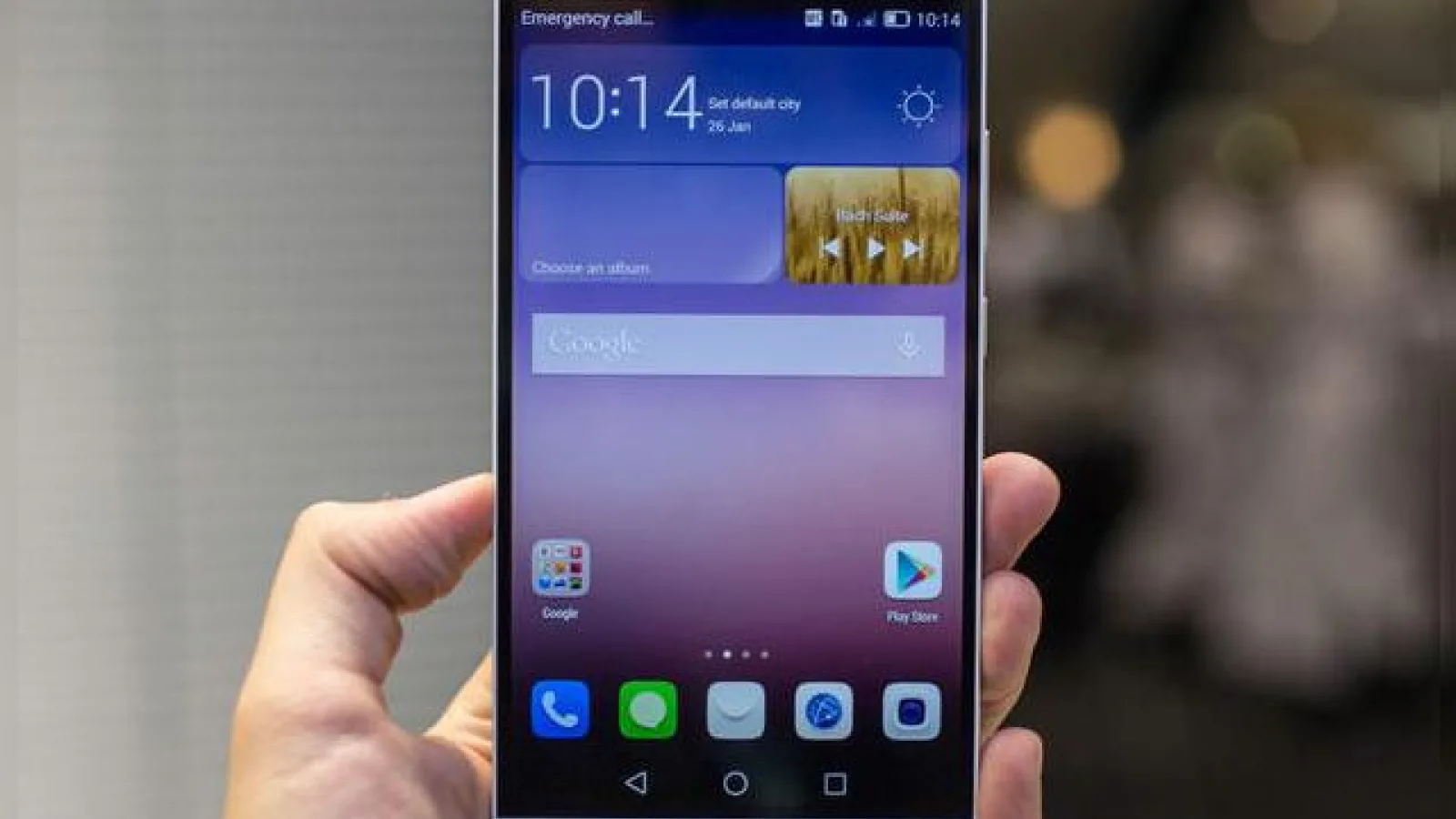 30% dintre smartphone-urile Huawei din 2015 vor fi modele high end