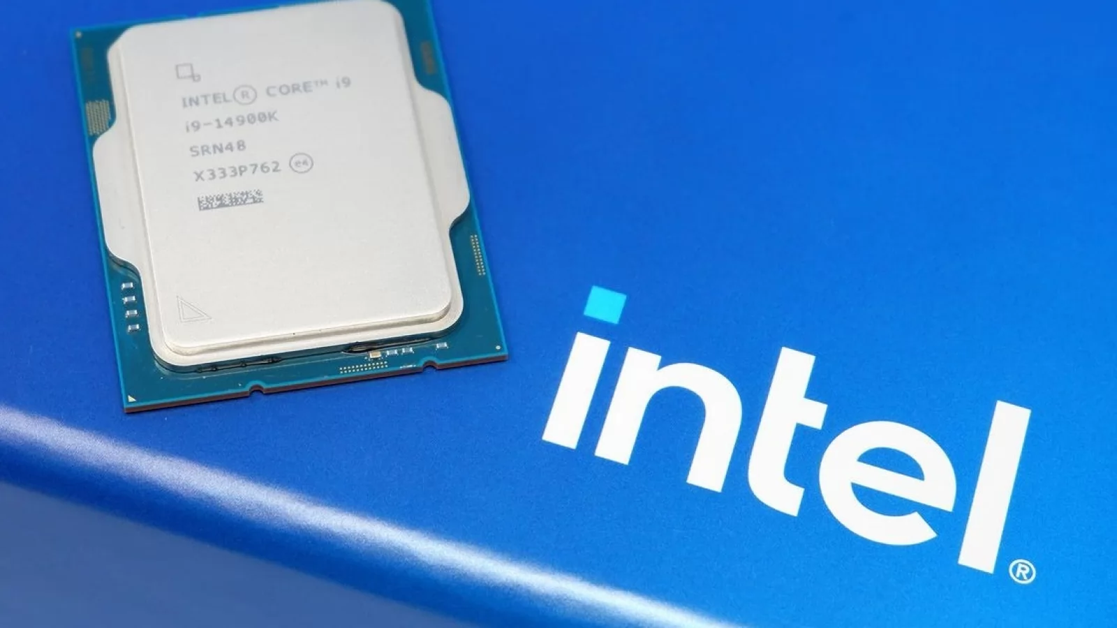 Probleme cu procesoarele Intel din generațiile 13 și 14: Se pare că patch-ul din august nu va remedia daunele deja produse