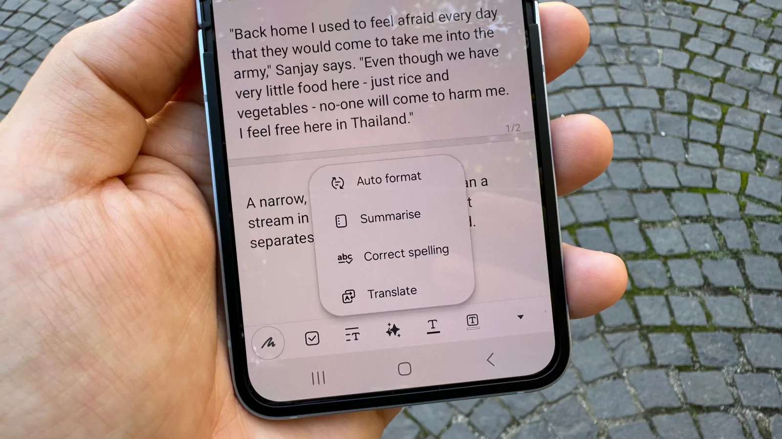Samsung Galaxy Z Flip6: Un UI înțesat de funcții AI, de la aplicația Notes până la Galerie