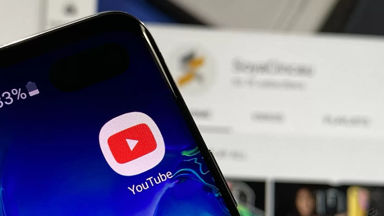 YouTube testează o nouă bară de navigare pentru Android, inspirată de designul iOS