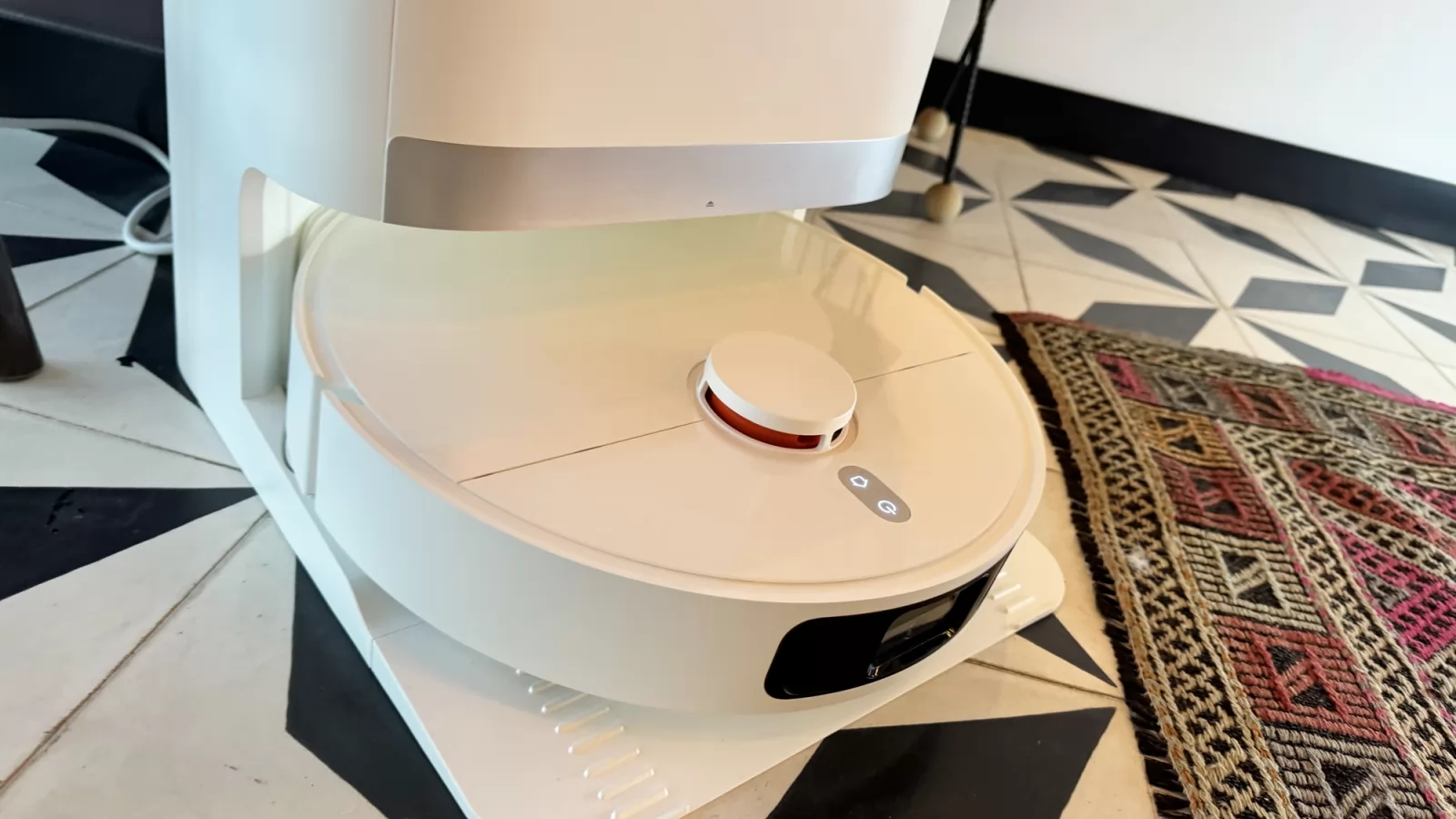 Xiaomi aduce în România suita AIoT: cântar inteligent, trotinetă electrică nouă, purificatoare, aspirator