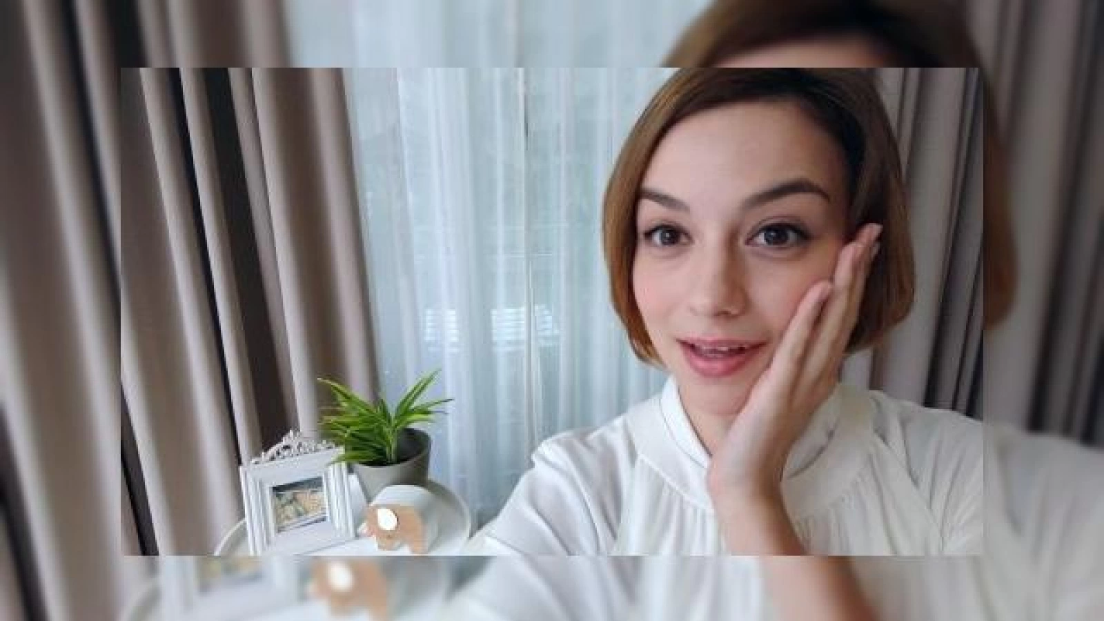 Iată posibile mostre foto realizate cu camerele lui HTC One M9; Selfie-urile arată foarte bine!