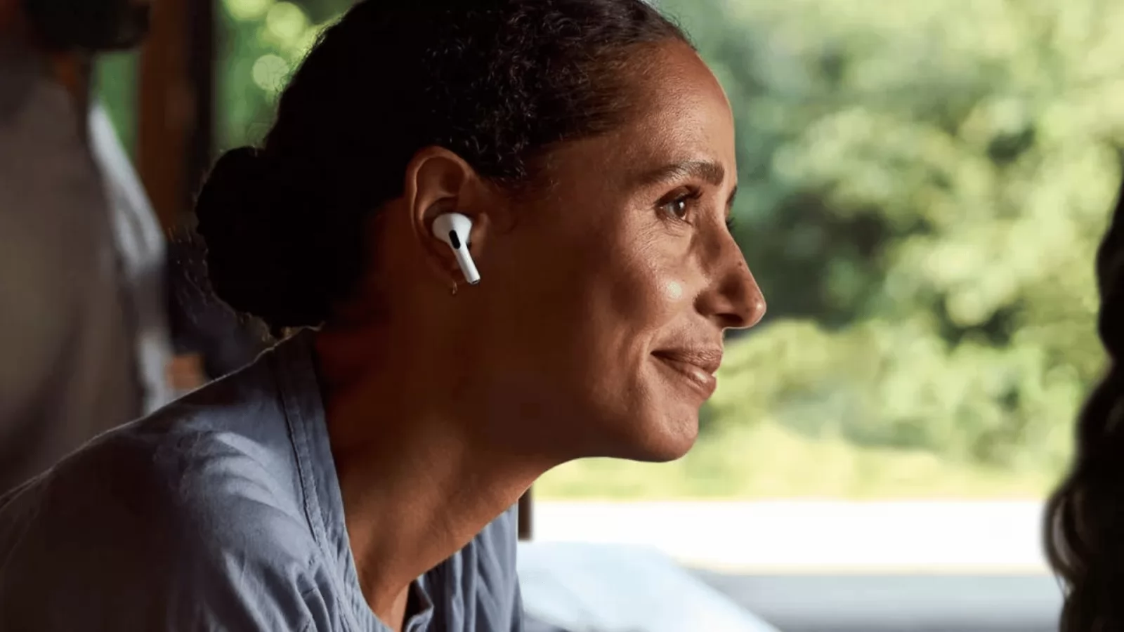 E oficial: căştile AirPods sunt aparate auditive, certificate de FDA