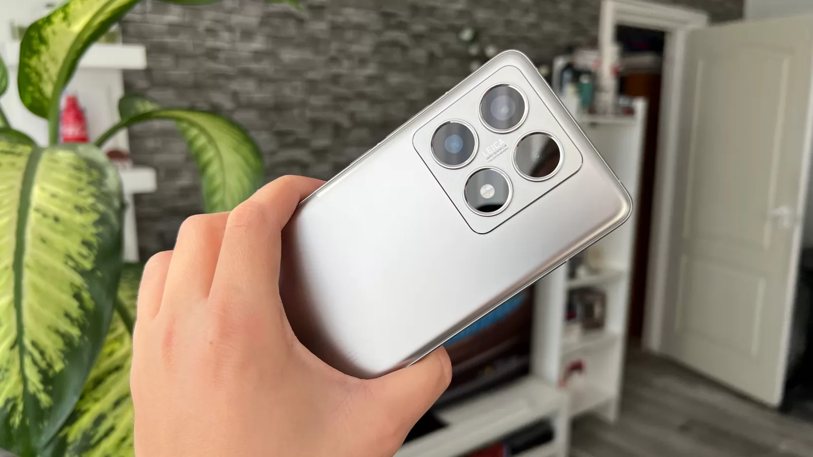 Xiaomi 14T Pro review detaliat în limba română (evaluare Mobilissimo)