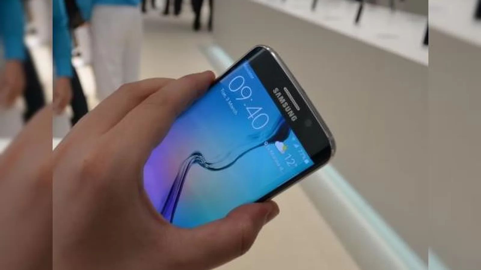 Samsung se va axa pe produse premium şi materiale premium în zona Mobile