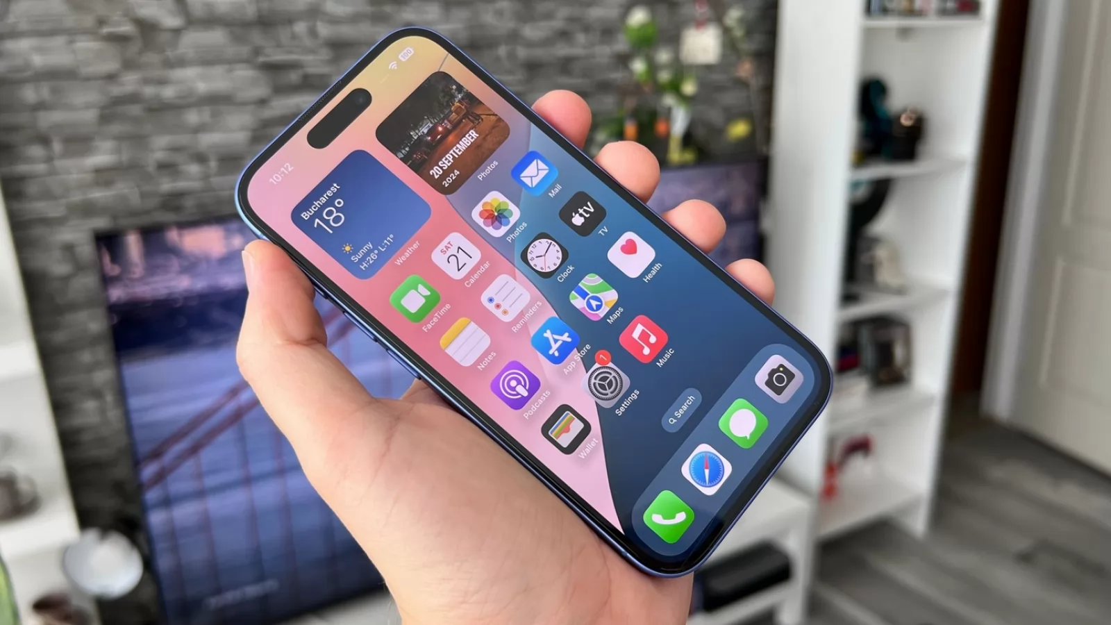 Apple iPhone 16: Display identic cu al predecesorului