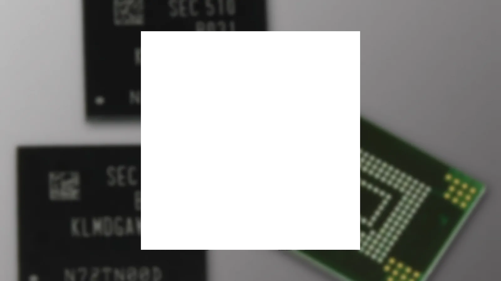 Samsung prezintă un modul de memorie flash de 128 GB destinat smartphone-urilor mid-range