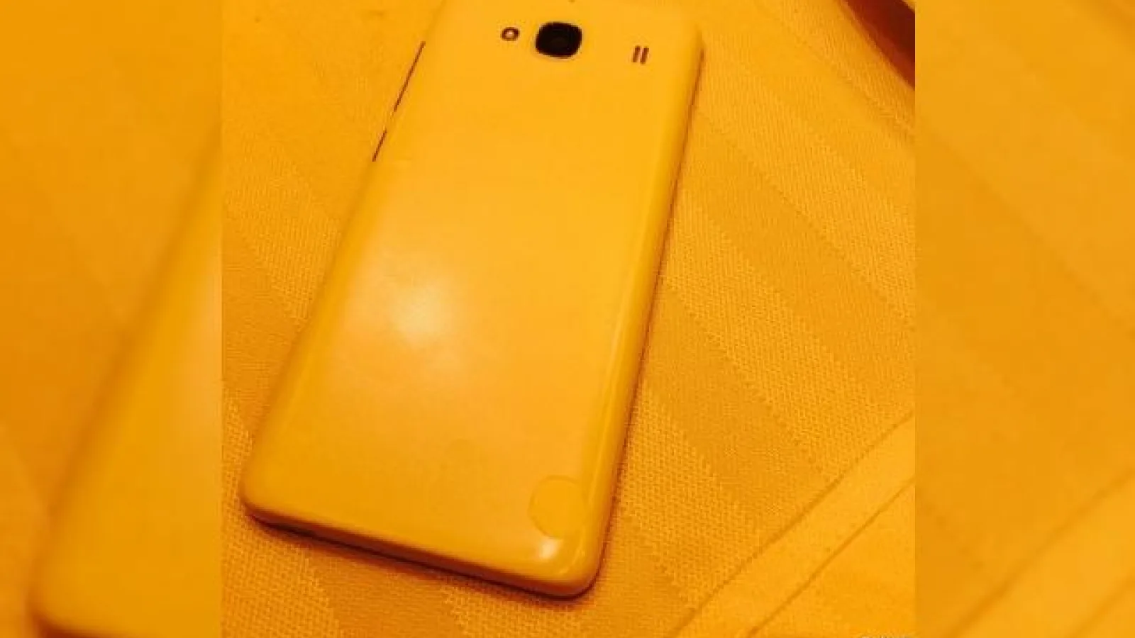 Noul smartphone de buget pregătit de Xiaomi se afișează într-o primă imagine live