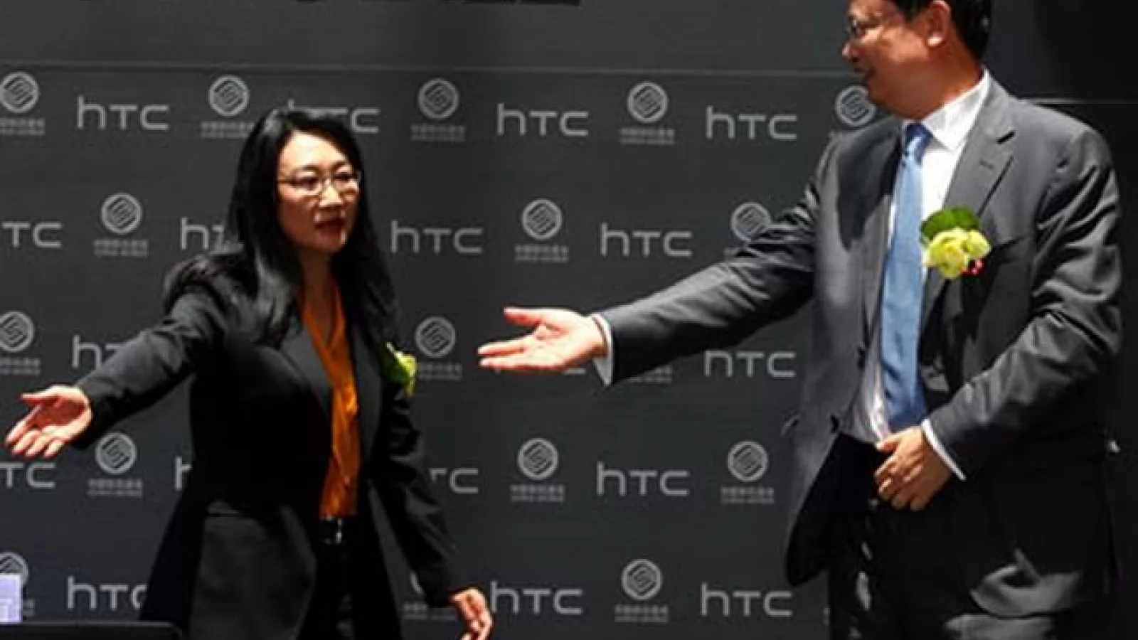 HTC înregistrează o creştere a valorii acţiunilor cu 2.8%, sub noua conducere a lui Cher Wang