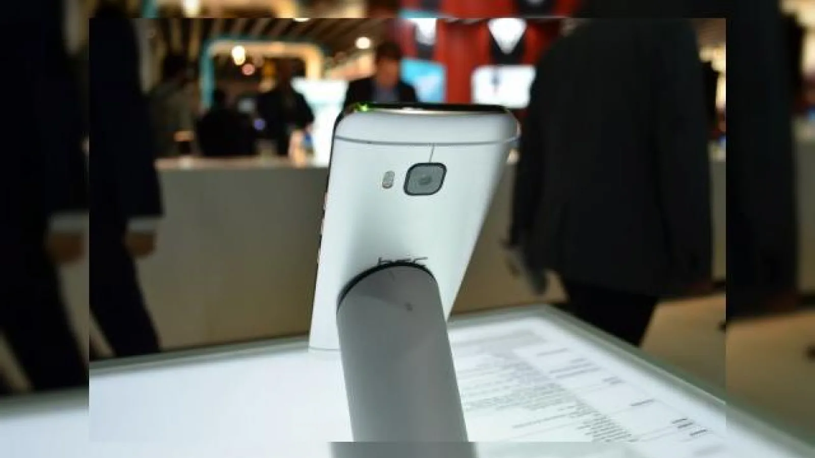 HTC One M9 Reviews - Iată ce au de spus cele mai renumite publicații tech despre noul One M9