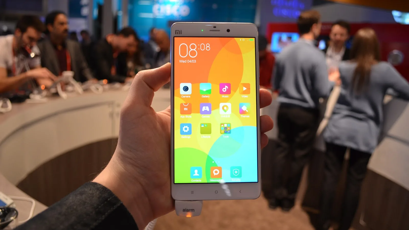 Xiaomi Mi Note Pro va fi disponibil comercial în China începând cu 31 martie la un preț de 520$