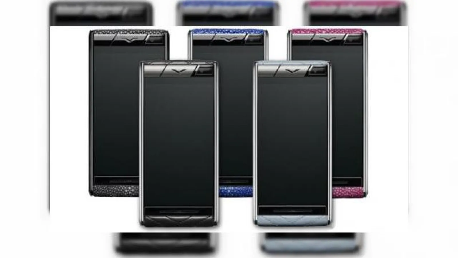 Vertu introduce noi cusături și opțiuni de piele pentru terminalele din gama Aster