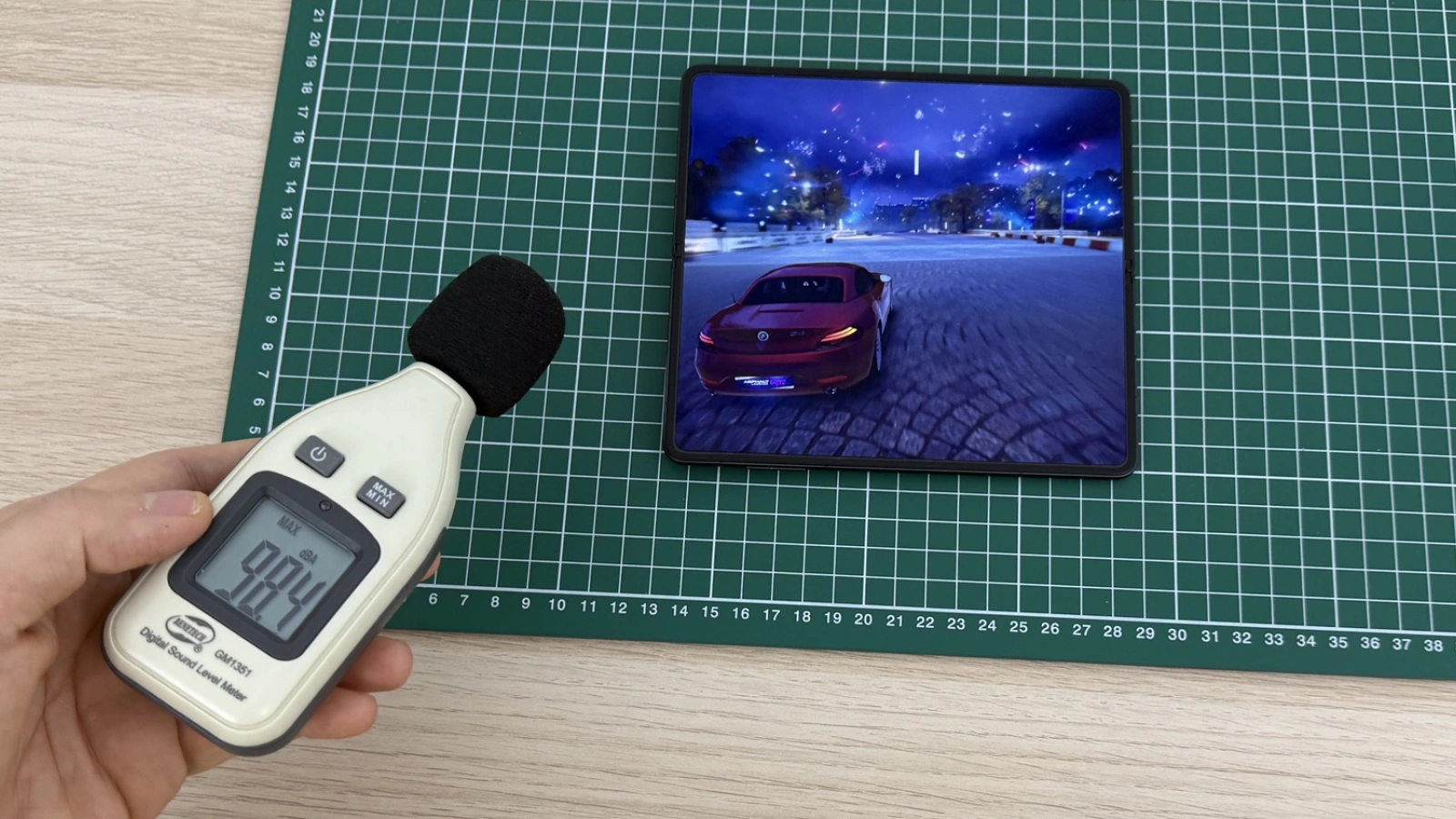HONOR Magic V3: Acustica are medii plăcute, să vedem cum sună noul album Linkin Park...