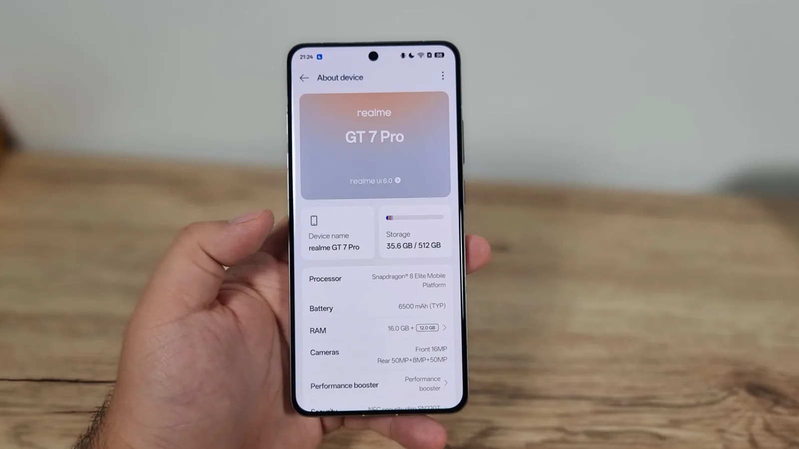 realme GT 7 Pro: Hardware cu Snapdragon 8 Elite în rolul principal, fără mari compromisuri