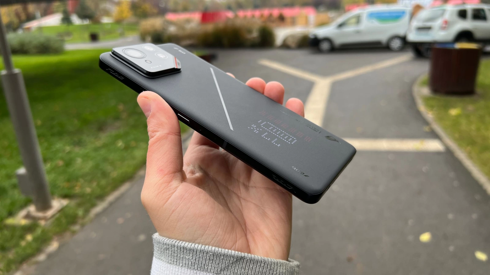 ASUS ROG Phone 9 Pro: Benchmark-uri de campion la categoria Elite, Snapdragon 8 Elite