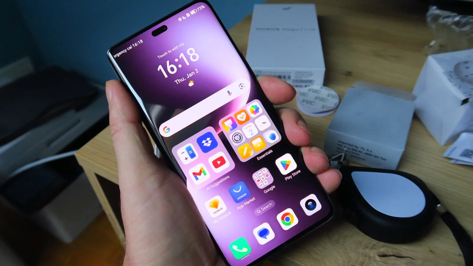 HONOR Magic7 Lite: Display imersiv şi luminos, care îţi protejează ochii şi somnul