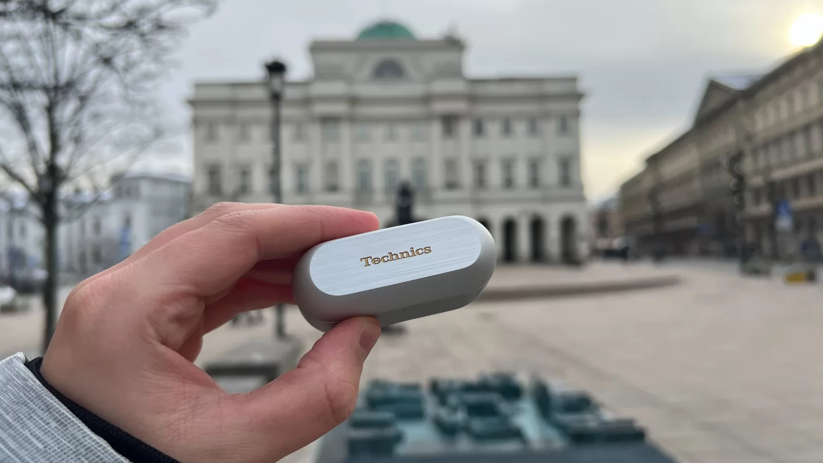 Technics EAH-AZ100 Unboxing: Căști wireless in-ear premium, cu sunet de top și ANC îmbunătățit, gata să înfrunte rivalii Pro de pe piață