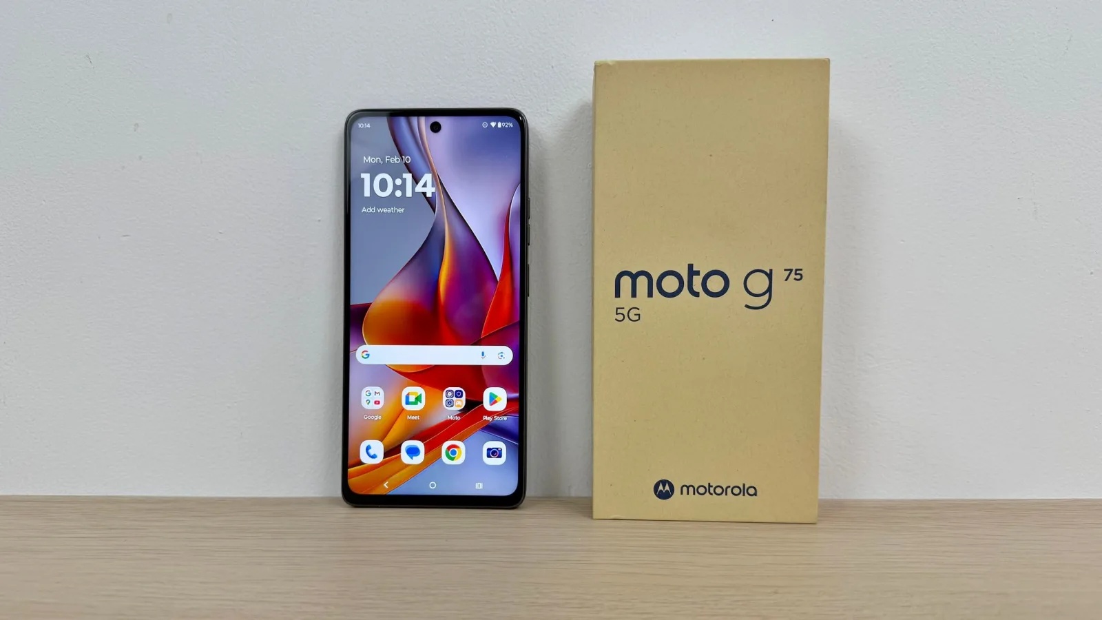 Motorola moto g75 5G: Display mediu, LCD în primul rând