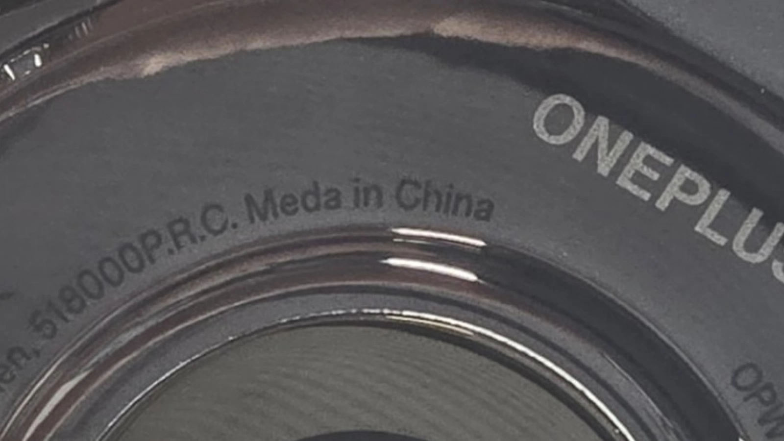 OnePlus Watch 3 și greșeala „Meda in China”; Clienții pot returna gratuit unitățile „cu probleme”