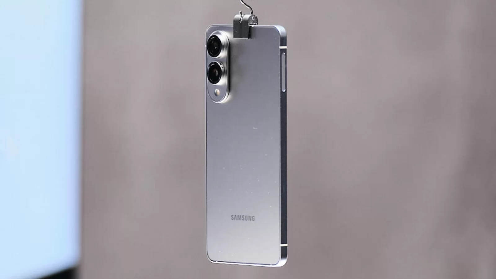 Samsung Galaxy S25 Edge se lansează pe 16 aprilie! Cel mai subțire flagship Samsung vine în cantități limitate