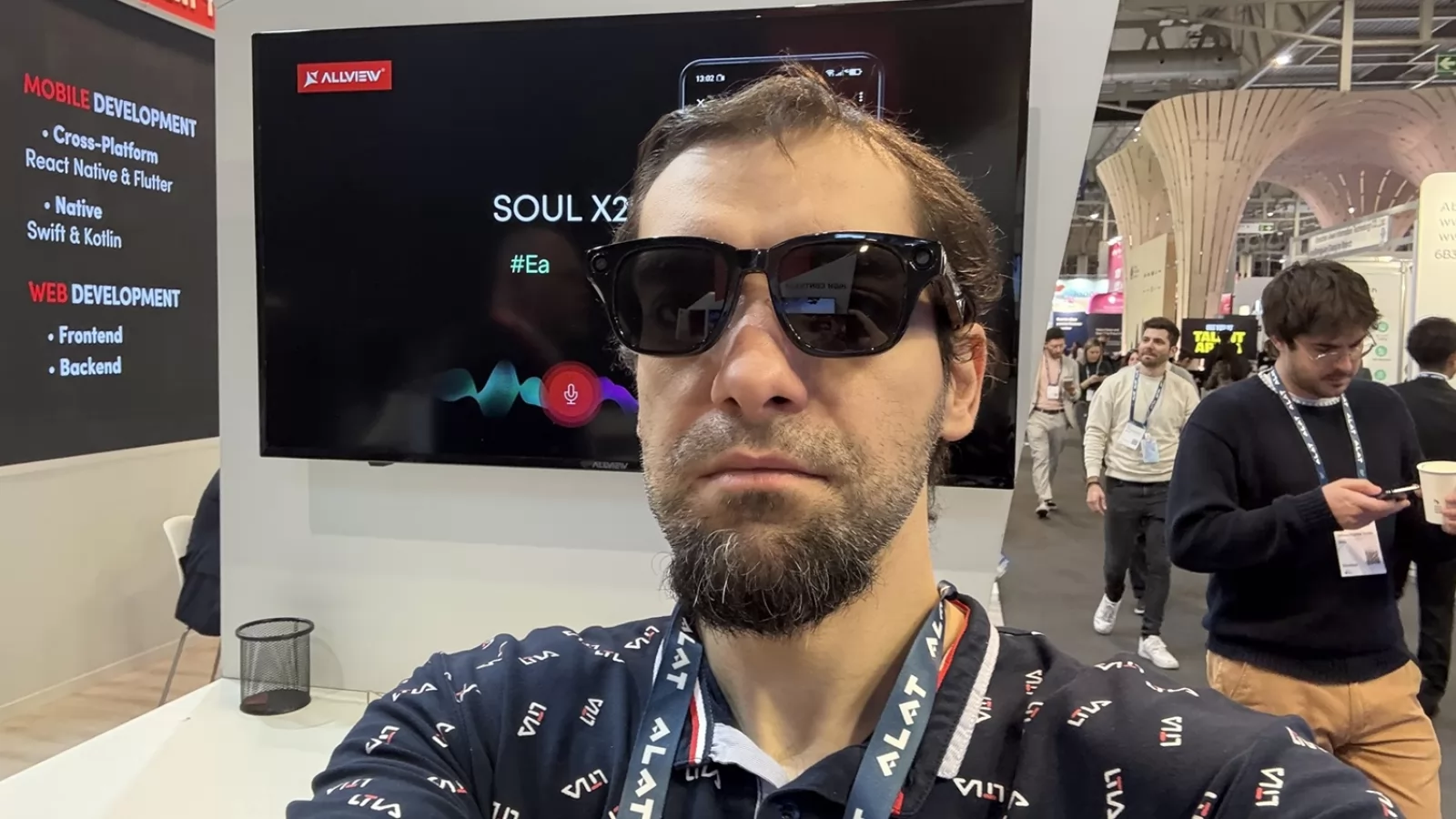 MWC 2025: Allview s-a apucat de ochelari inteligenţi NextVision şi iată impresii (Video)