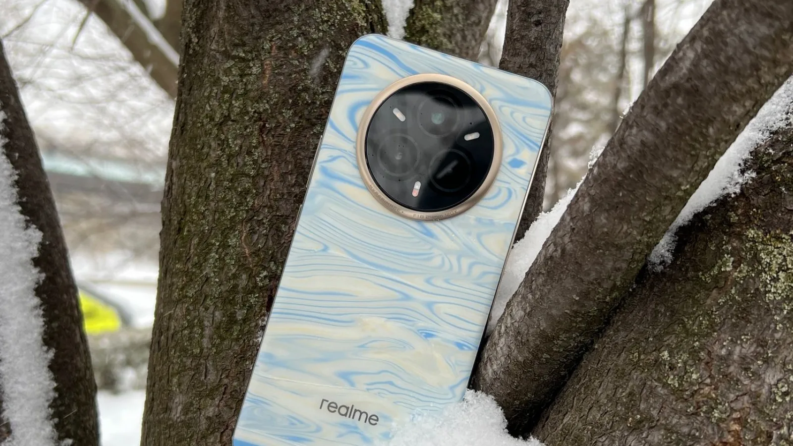 realme 14 Pro+: Cameră pentru exploratori urbani, testată în condiții de iarnă veritabilă - zoom eficient chiar și noaptea