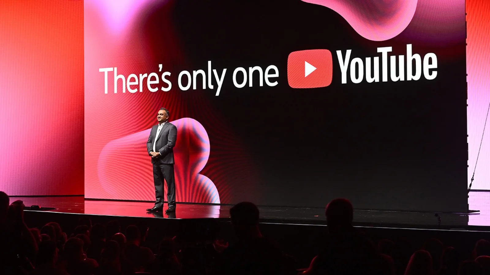 YouTube devine principalul distribuitor de conținut TV în SUA; Publicul de peste 50 de ani susține creșterea platformei