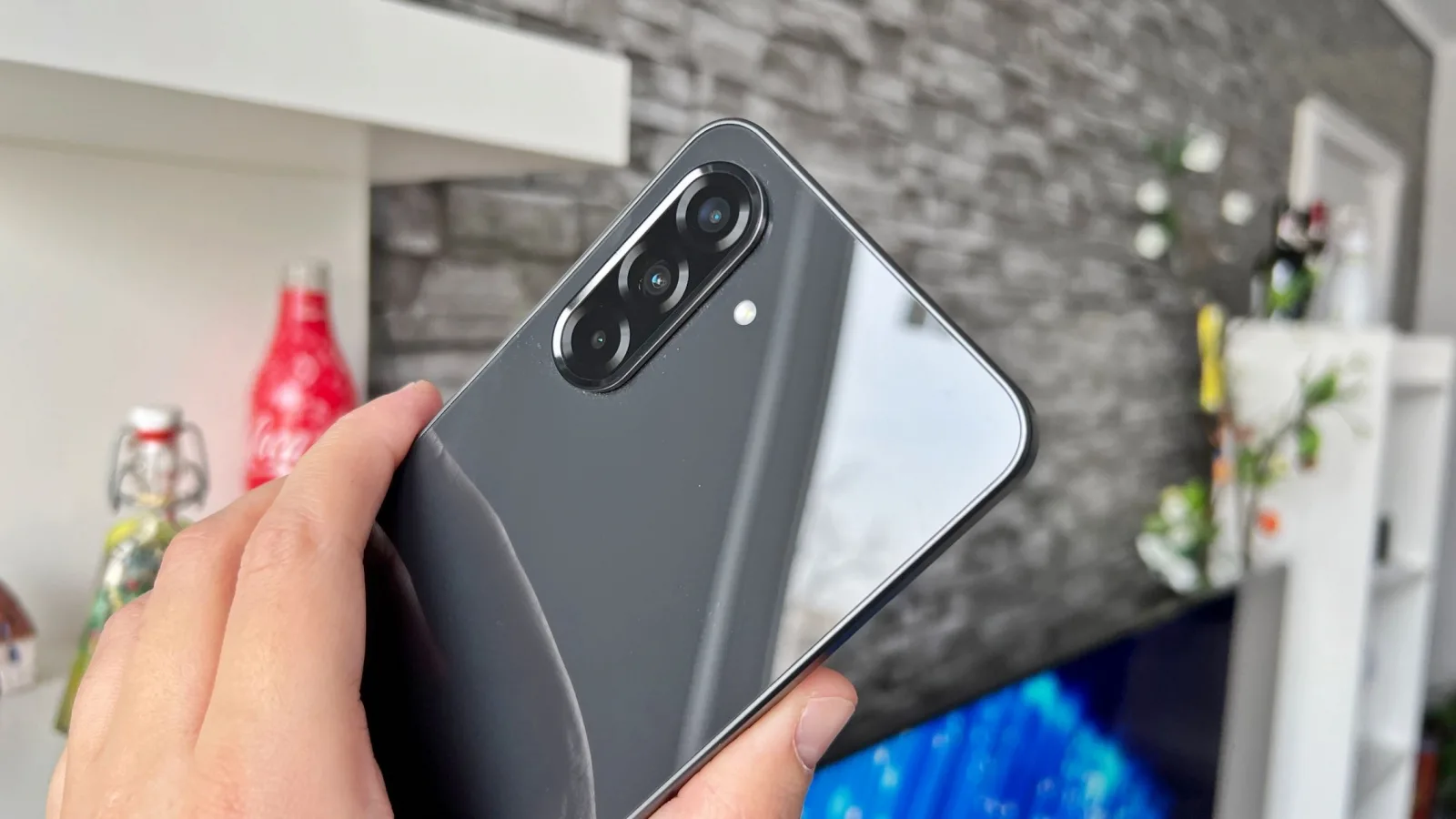 Samsung Galaxy A36: Design cu accent pe manevrabilitate, feeling premium, cu o mică actualizare la nivel de aspect pentru modulul foto