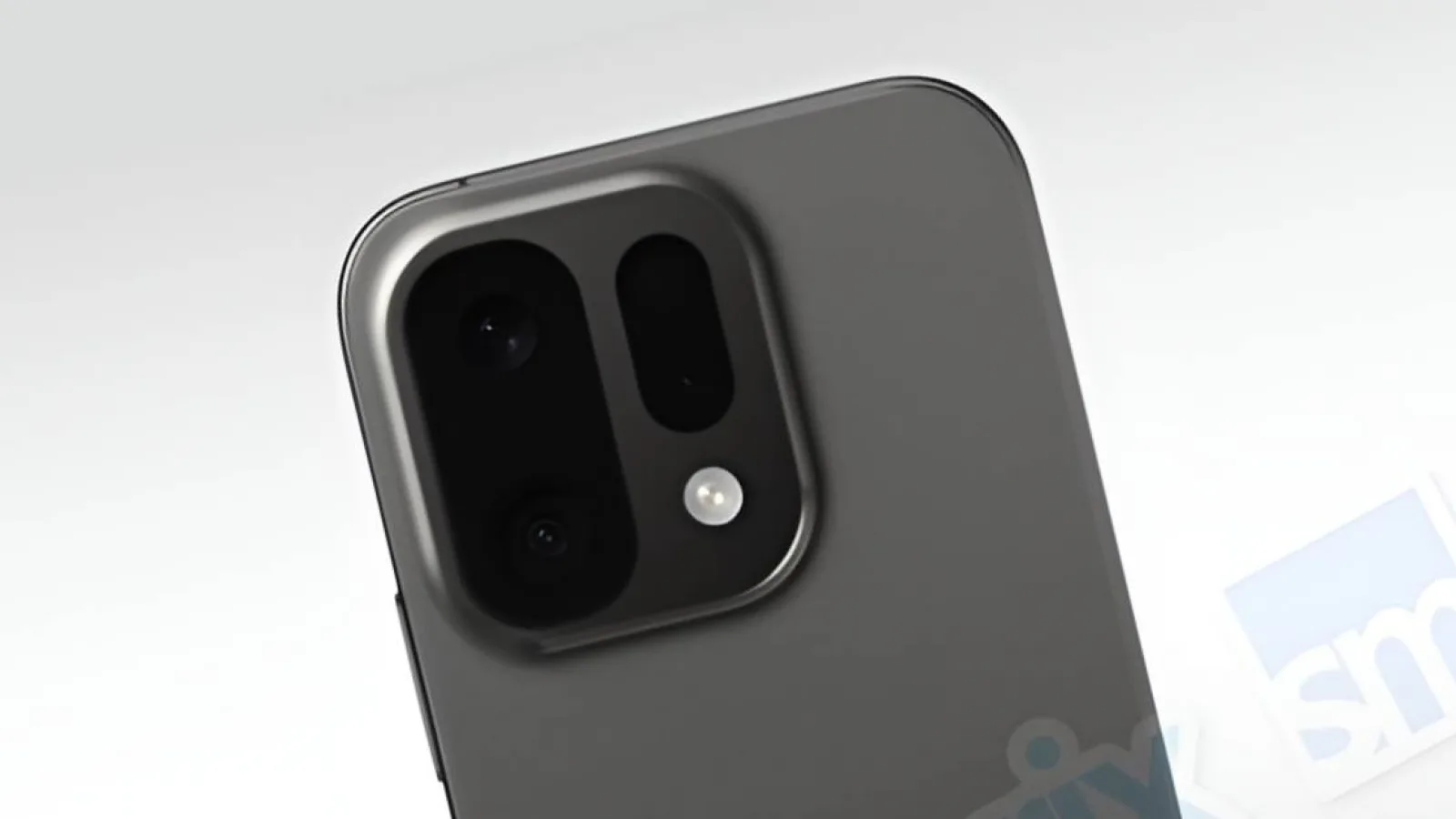 OPPO Reno14 Pro apare într-o primă randare cu iz realist, iar specificațiile sale ajung pe web