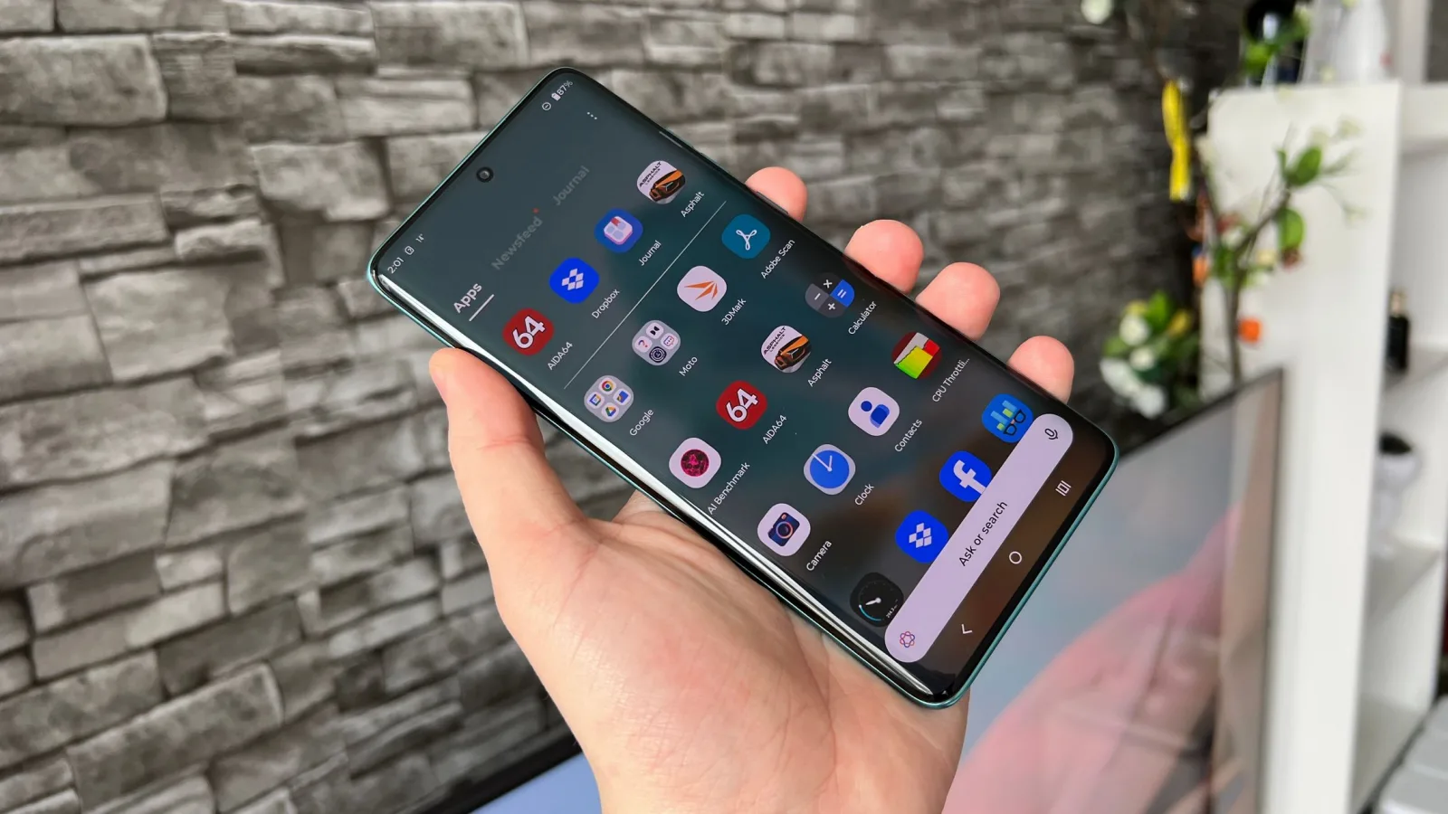 Motorola edge 60 fusion: Performanță la nivelul predecesorului, cu o schimbare de la Snapdragon la MediaTek fără upgrade-uri notabile
